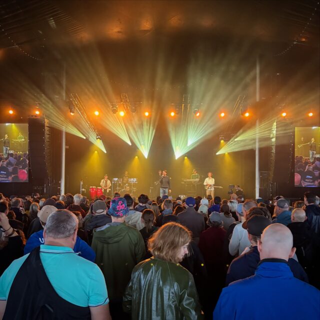 Tak til @augusthoeyen og band for en fed weekend på @fanovesterland og @midtfynsfestival
Det var en blæsende og regnfuld omgang, men vi var heldigvis i telt 🥳☔️